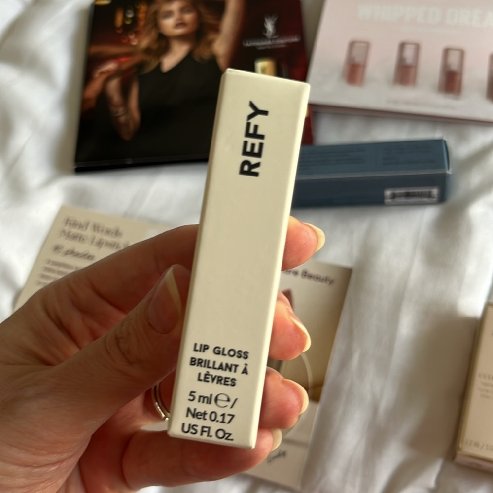 Deluxe Lip/cheek set 7-pc - Picture 8 of 9